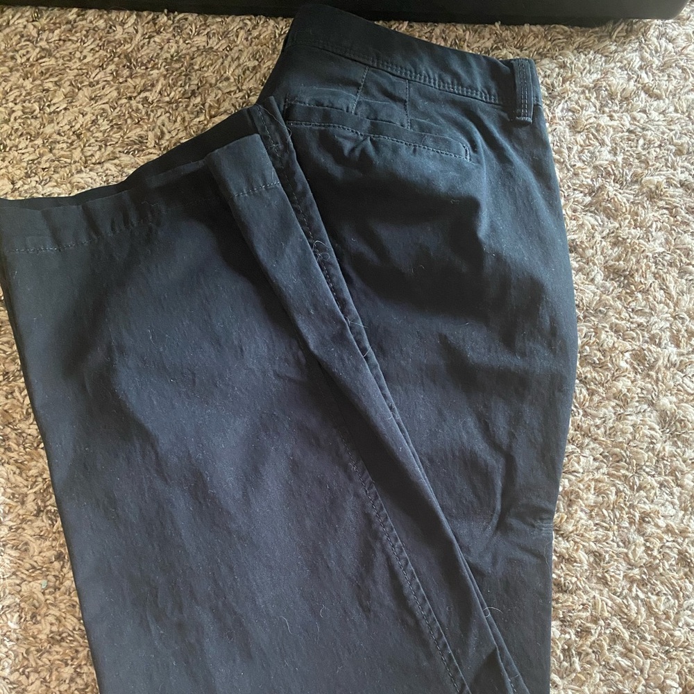 Old Navy black khakis